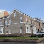 5 Blue Bridge Court