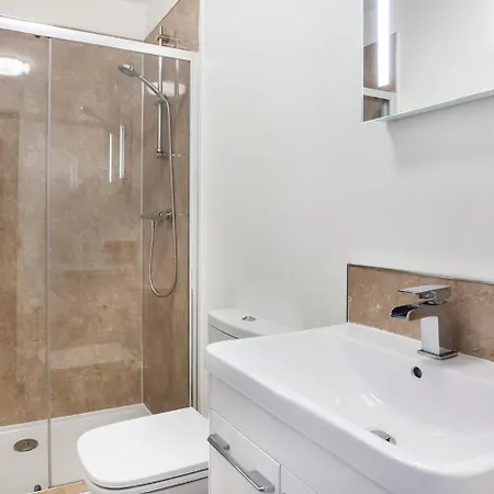 アパート 5 Blue Bridge Court ヨーク